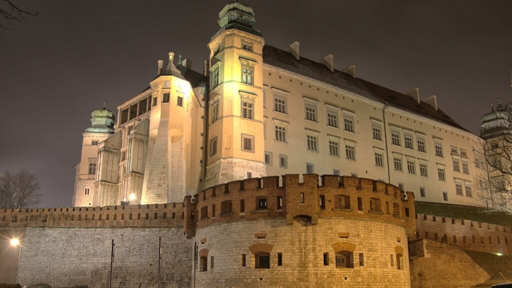 Perła polskiej historii, czyli Wawel – co warto wiedzieć?