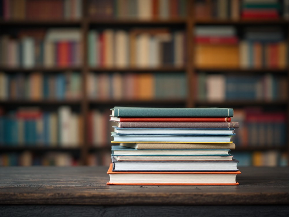 Opowiedz swoją historię: Konkurs literacki dla seniorów w Krakowie!