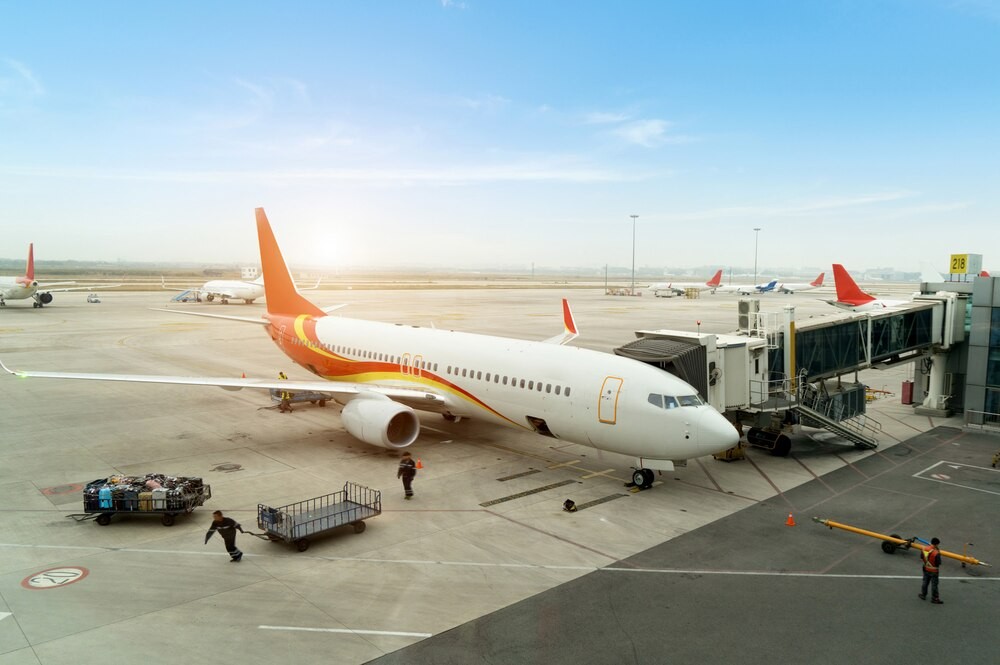 Wrzesień w Kraków Airport: Rekordowy miesiąc z 1,2 mln pasażerów i innowacjami!