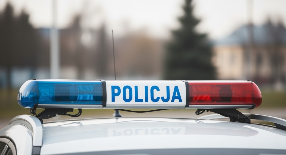 Pościg w Kętach: Policja zatrzymała parę przestępców z narkotykami i kradzionym autem